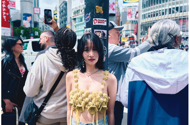 永尾まりやの最新写真集『まりやぎツーリズム』（ワニブックス）　撮影：藤原 宏(Pygmy Company)　（C）WANIBOOKS / Pygmy Company