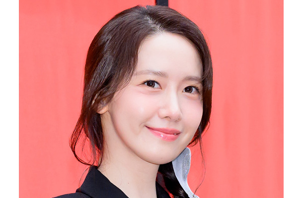 少女時代・ユナ、ヒット映画『EXIT』を熱く語る！ドラマ撮影の日程を調整してまでイベントに参加