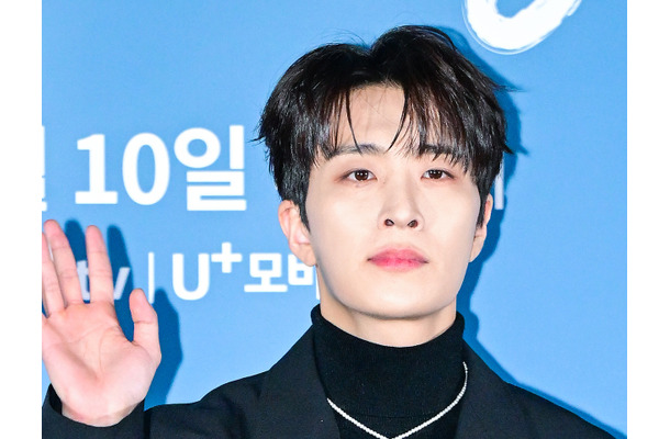 GOT7・ヨンジェ、センス溢れる着こなしで輝きを見せる！イベント出席のためイタリアへ出国【独自写真】