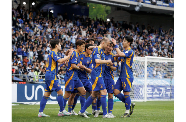 クラブワールドカップに挑む韓国・蔚山HDの現在地。“日韓サッカーの境界線”に立つ趙光洙コーチが語る