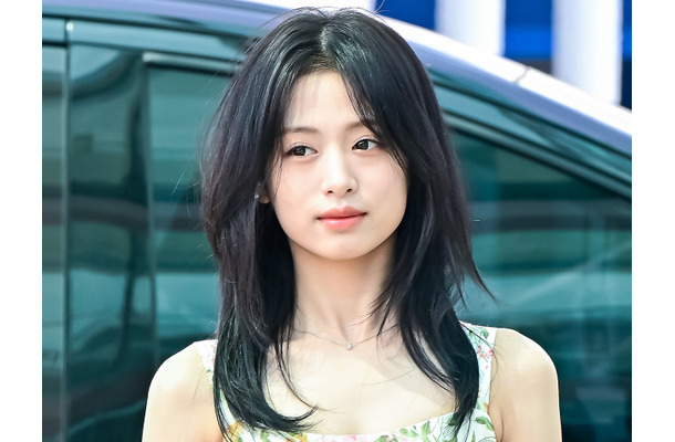 激細ウエストに華奢な肩…BABYMONSTER・アヒョン、“スタイル無双”ショットに反響続々【PHOTO】