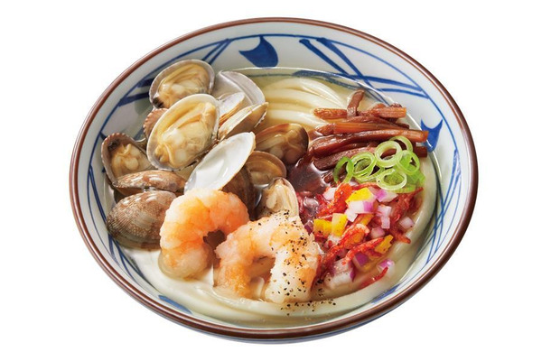 冷たーい海鮮旨塩うどん　（並）920円