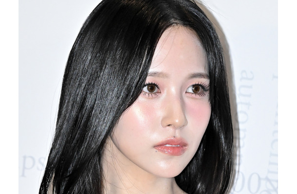 “美しい”超えて“神々しい”…TWICE・ミナ、だぼだぼジャケット姿でファンのハート鷲掴み「ビジュ半端ない」【PHOTO】