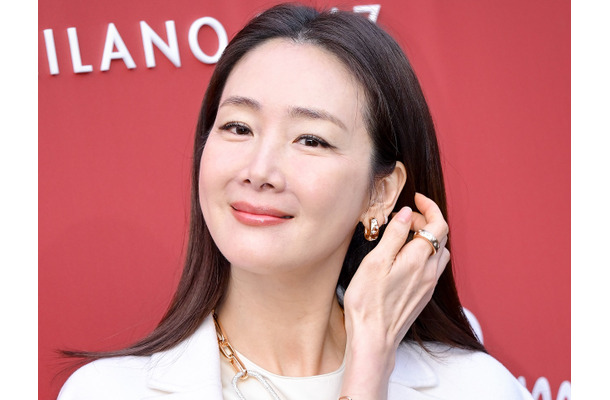 「20歳も年下のママたちについて回っている」『冬ソナ』女優チェ・ジウ（50）、高齢出産の育児の苦労を明かす