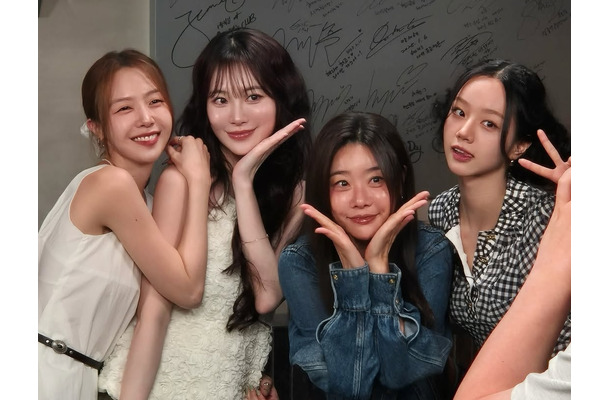 Girl’s Dayが“デビュー15周年”、集合写真で変わらぬ友情披露　「熱愛報道なく結婚」が話題に