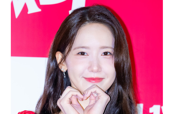少女時代・ユナ、フレンチのシェフに!?新ファンタジーラブコメドラマ『暴君のシェフ』ポスター公開