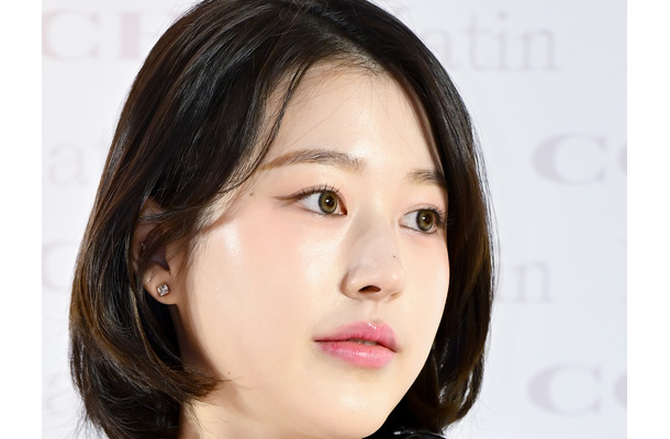 「親の顔が見てみたい」IVE・ウォニョンの姉ダア、美しすぎる近影に注目　韓国芸能界“最強遺伝子姉妹”の実力【PHOTO】