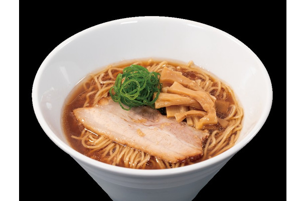 醤油ラーメン（税込　680円）