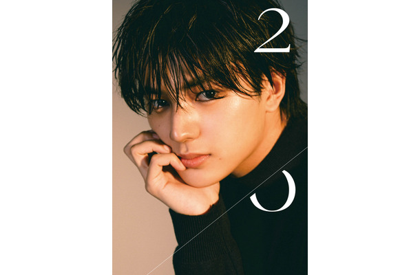 荒木飛羽2nd写真集『20』（C）ワニブックス