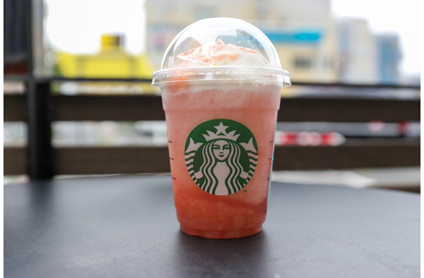 ヘブンリー ピーチ フラペチーノ