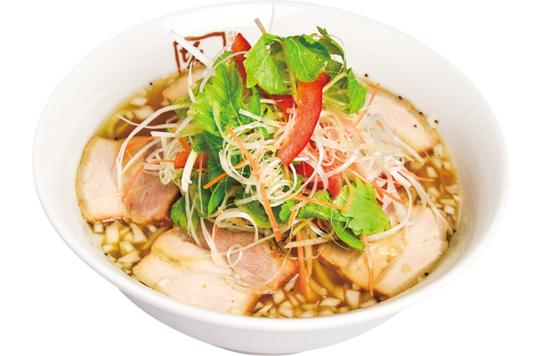 季節野菜の生姜醤油ラーメン　1,090円(税込) / 大盛 1,250円(税込)