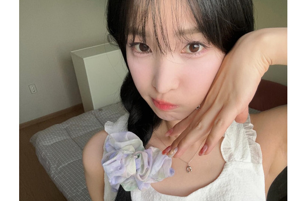 22歳で3児のママとなるも電撃離婚した元K-POPアイドル、“肩のタトゥー”を隠した清楚な魅力で注目【PHOT】
