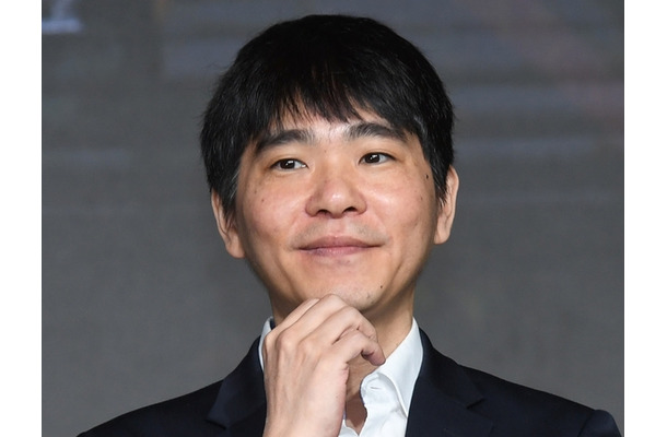 GoogleのAIに囲碁で唯一勝利した天才棋士が俳優デビュー　イ・セドルがコメディドラマでアドリブに挑戦