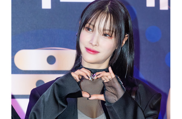公開して大丈夫…？KARA・ギュリ、ボリューム感を堂々と見せつけファン悩殺「直視できない」【PHOTO】