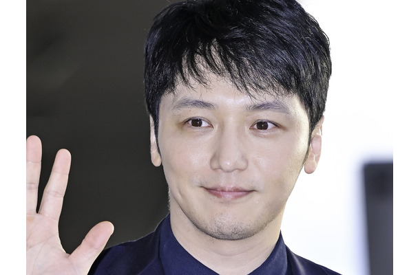 撮影中に3階相当から飛び降りて「“あっ”て」　藤原竜也＆竹内涼真とも共演の『ミセン』俳優、衝撃秘話