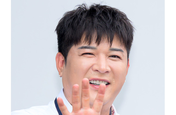 “年上キラー”SUPER JUNIOR・シンドン、4歳上女優と結婚!?過去のプロポーズに言及も