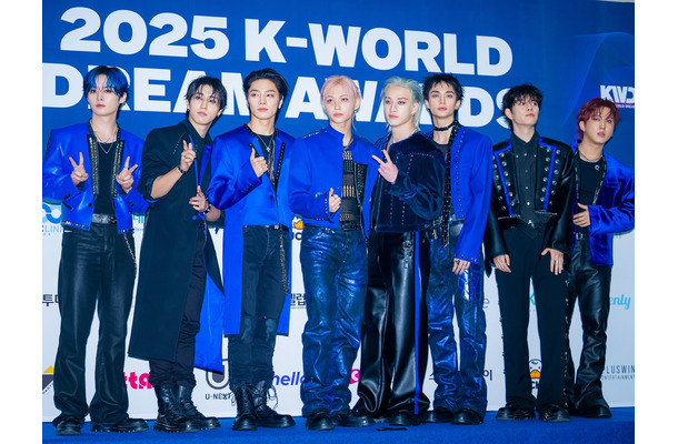 Stray Kids、カムバック前夜に快挙！音楽授賞式「K-WORLD DREAM AWARDS」で“4冠”達成