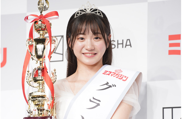 永岡ゆきね【写真：竹内みちまろ】