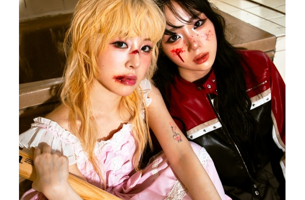 顔には傷、手にはバット…？18歳と27歳による異色のガールズバンド「Angel Noise」とは