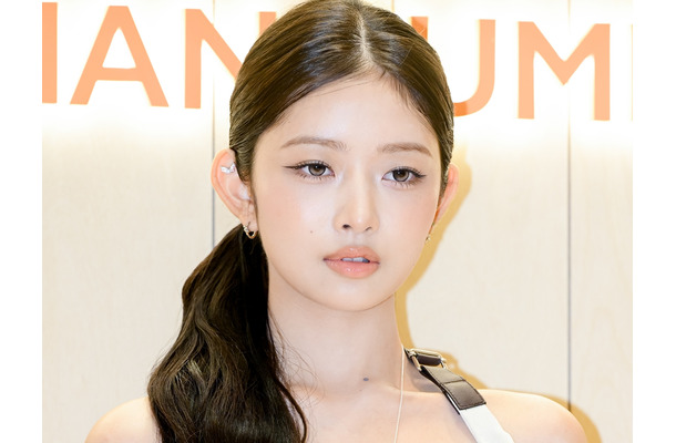 「スタイルえぐ」IVE・レイ、“ピチピチTシャツ”からあらわになったボリューム感に視線釘付け！【PHOTO】