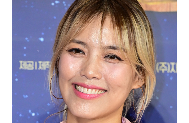 アニメの主人公から勇気もらって公表　47歳の韓国ベテラン歌手、結婚25年目で「円満離婚」【全文】