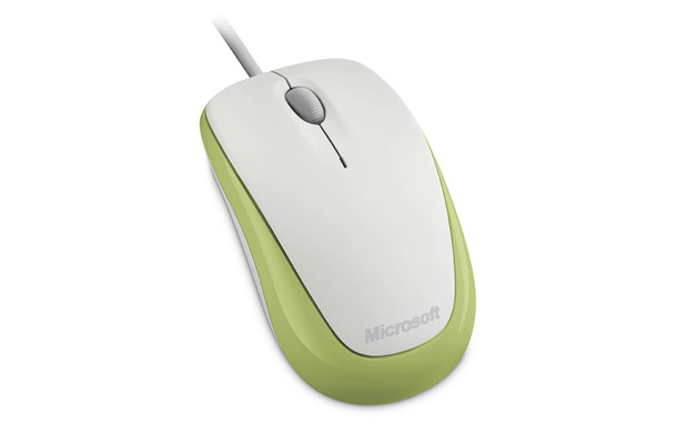 「Compact Optical Mouse 500」（マスカット グリーン）