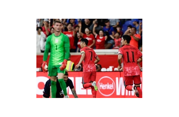 韓国代表、アメリカを2-0で撃破。ソン・フンミン1G1A、キム・ミンジェ3バックも無失点