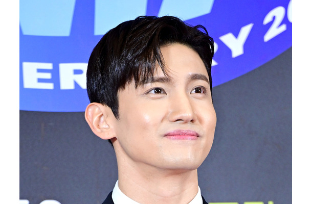 東方神起・チャンミン、初の日本全国ソロツアー開幕！追加公演の発表に日本の楽曲カバー