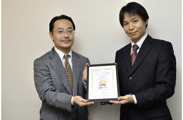 取締役COO 原田実氏（左）と代表取締役CEO 工学博士 池田武弘氏（右）