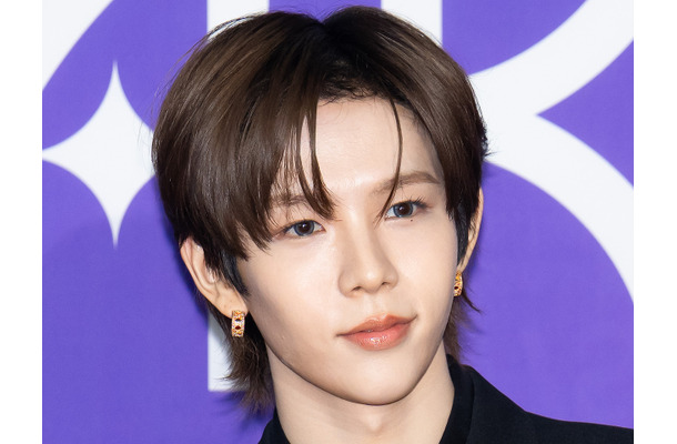 「メロ男」RIIZE・ショウタロウ、ナイトラン中に魅力溢れ出す!端正な姿からにじみ出る可愛さ【PHOTO】