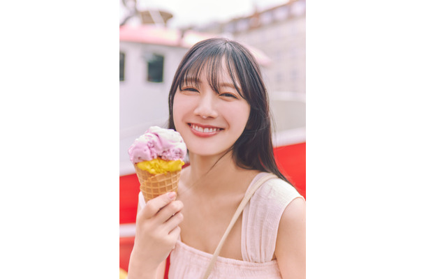 日向坂46・河田陽菜『2nd写真集（タイトル未定）』（C）竹書房