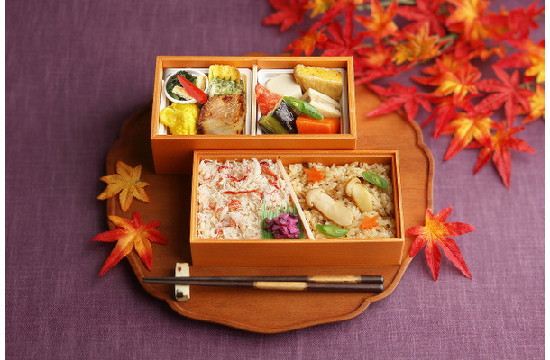 「松茸御飯と蟹御飯の二段重」（税込2,997円）