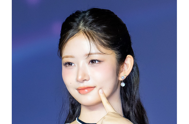 IVE・レイ、渋谷に登場！メイクブランドのアンバサダーとして美容のポイントを共有