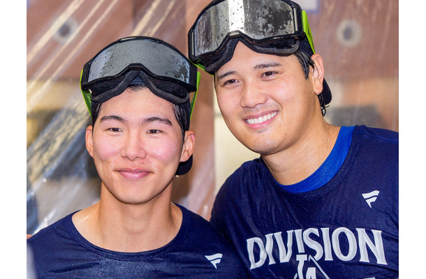 大谷翔平と韓国人野手キム・ヘソン、シャンパンまみれの2SHOTも！ドジャース地区4連覇に韓国紙も絶賛「まさに“MLB最強”」