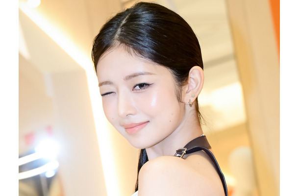 IVE・レイ、透き通った美肌で“女神”の輝き放つ…スキンケアブランドのモデルに抜擢
