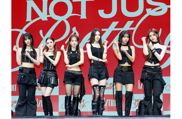 “日本人メンバー所属”izna、新AL『Not Just Pretty』発売記念ショーケース開催！「新しい姿に期待してほしい」