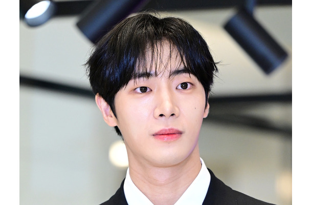 韓国ゲイタレント大絶賛の俳優チュ・ヨンウ、タイで流行りのK-POPダンスメドレーを披露