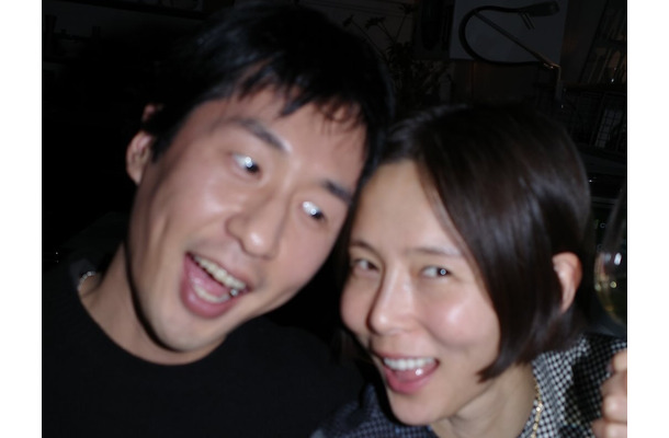 2人の息子育てる韓国シンママタレント、4年公開交際の画家との再婚を発表　報告動画にアクシデントも