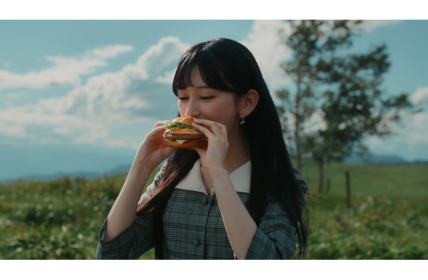 （C）乃木坂46LLC