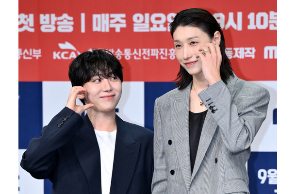 SEVENTEEN・スングァン、アイドルから“敏腕マネージャー”に転身!? 憧れのバレー女帝から褒められる