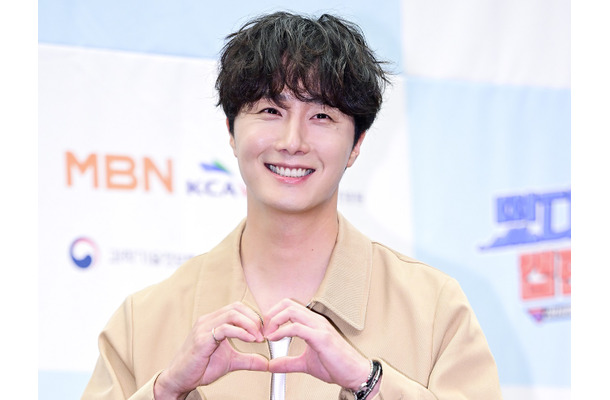 デート中のような写真を投稿して自ら熱愛説を浮上させてしまった韓国俳優　好意的に受け止められているワケ