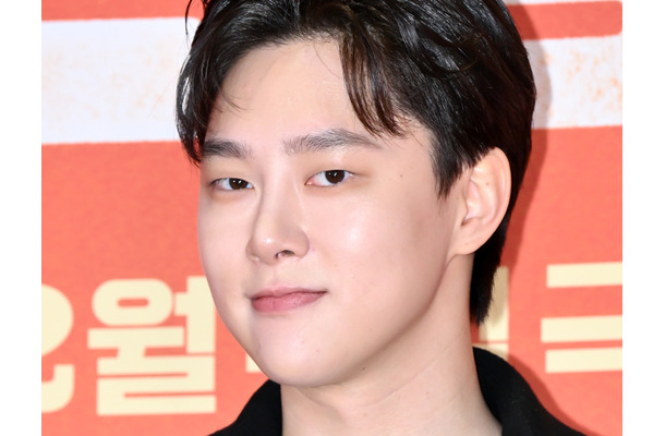 BTS・JINの親友、「兵役で最も過酷」な海兵隊へ！『プデュ2』出演俳優クォン・ヒョンビンが11月入隊