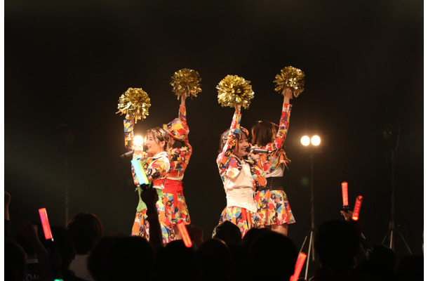SUPER☆GiRLS×東京女子流、初のツーマンライブにファン熱狂