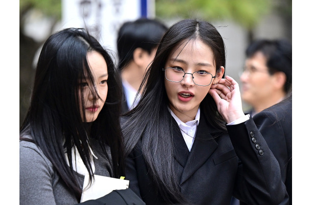 NewJeans、専属契約巡る裁判でADORに敗訴 メンバー5人に訴訟費用の負担も命じる