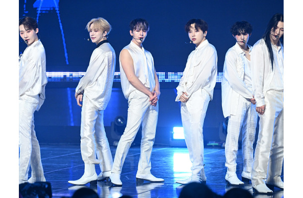 日本活動中に交通事故に遭うアクシデントもあった韓国ボーイズグループ、専属契約が“今年で終了”と報道