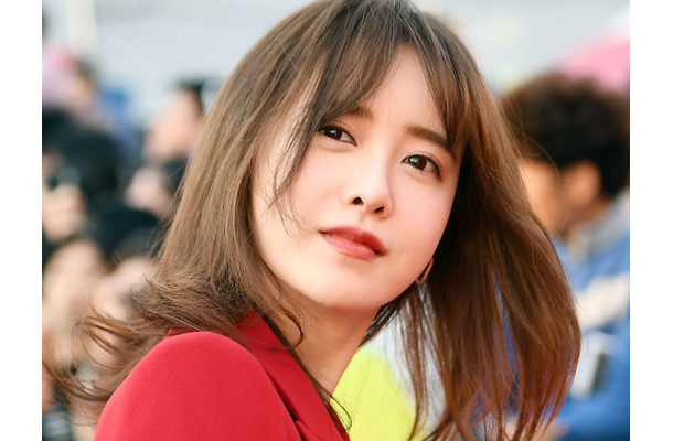 美しすぎて見惚れる…韓国版『花より男子』女優ク・ヘソン、“卒業写真”に世界から絶賛の嵐【PHOTO】