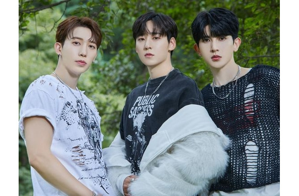 U-KISSのフン、ケビン、キソプが新グループ「UX1」として再始動!12月には日本公演を予定
