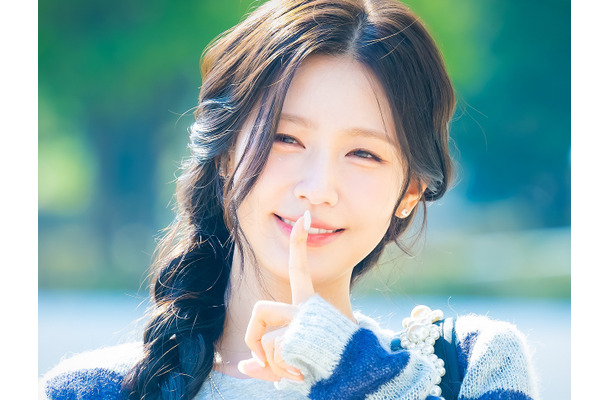 「指が折れて…」「実物と違いすぎる」事務所による“過剰な修正”　i-dle・ミヨンの自撮りに違和感