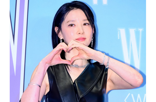 『チャングム』女優イ・ヨンエが約100万円寄付　韓国留学中に脳出血・昏睡状態のタイ人学生支援のため