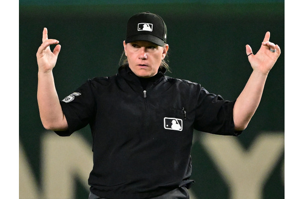 日韓戦で“疑惑の判定”続々…韓国監督も女性審判員に猛抗議、論点は「ジェンダー」ではない【韓国の視点】